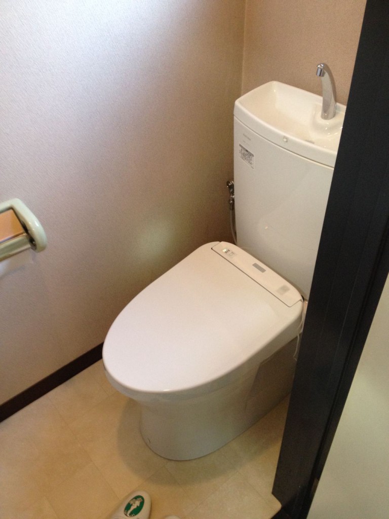 外扉を開けたところ