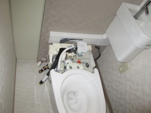 便器取り付け